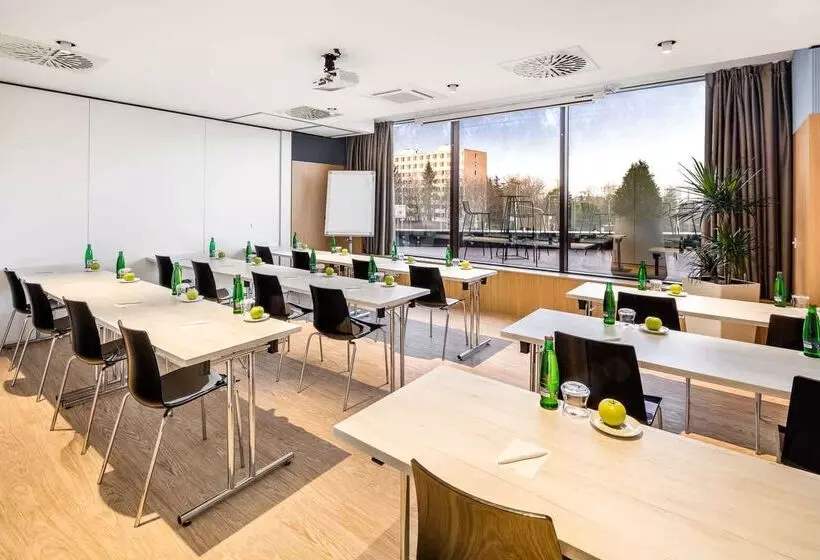 酒店 Occidental Praha