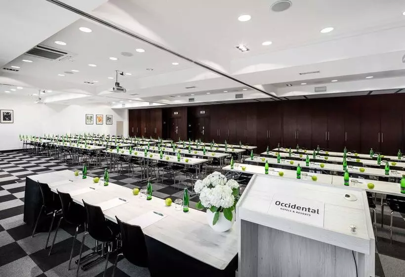 酒店 Occidental Praha