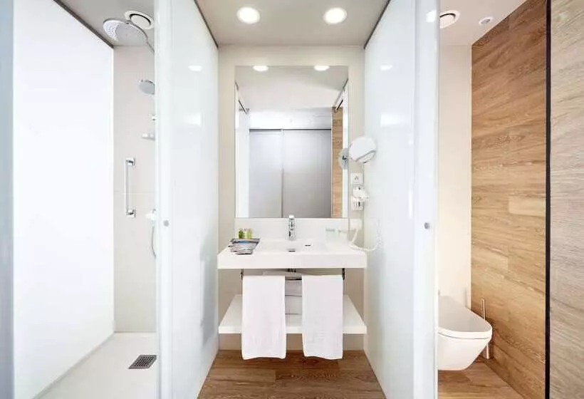 酒店 Occidental Praha