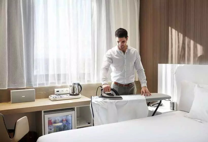 酒店 Occidental Praha