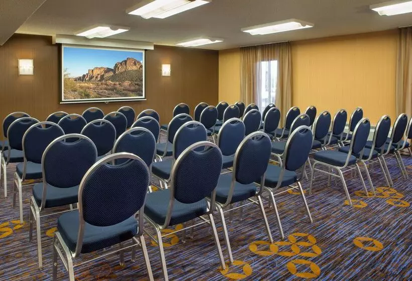 ホテル Sonesta Select Scottsdale At Mayo Clinic Campus