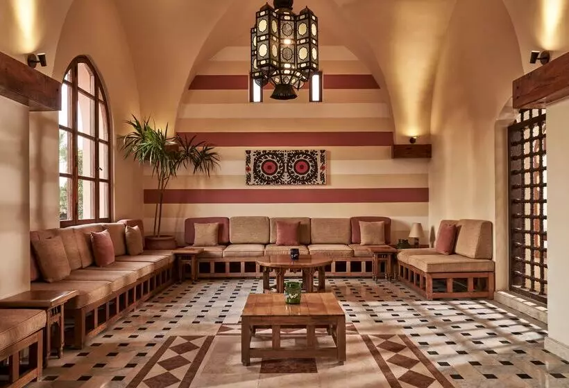 هتل Sultan Bey Resort