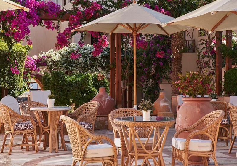 هتل Sultan Bey Resort