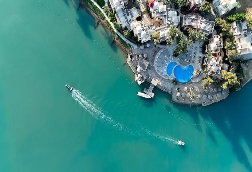 هتل Sultan Bey Resort