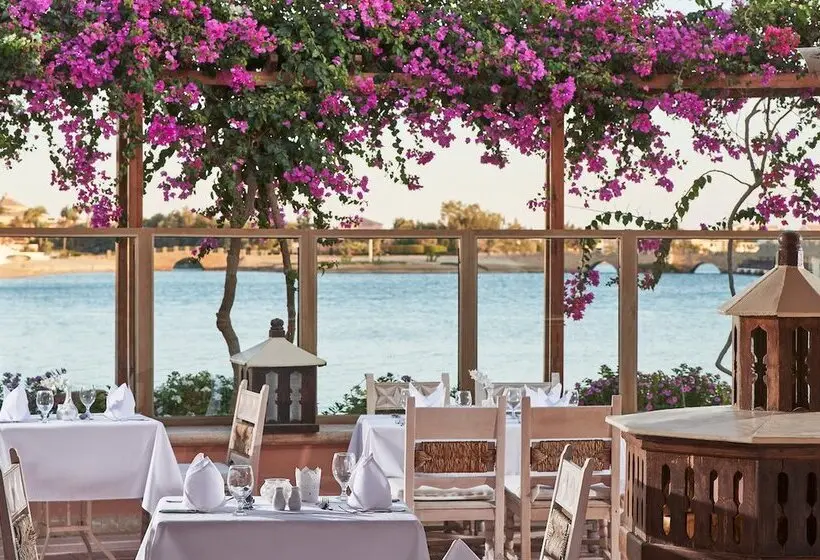 هتل Sultan Bey Resort