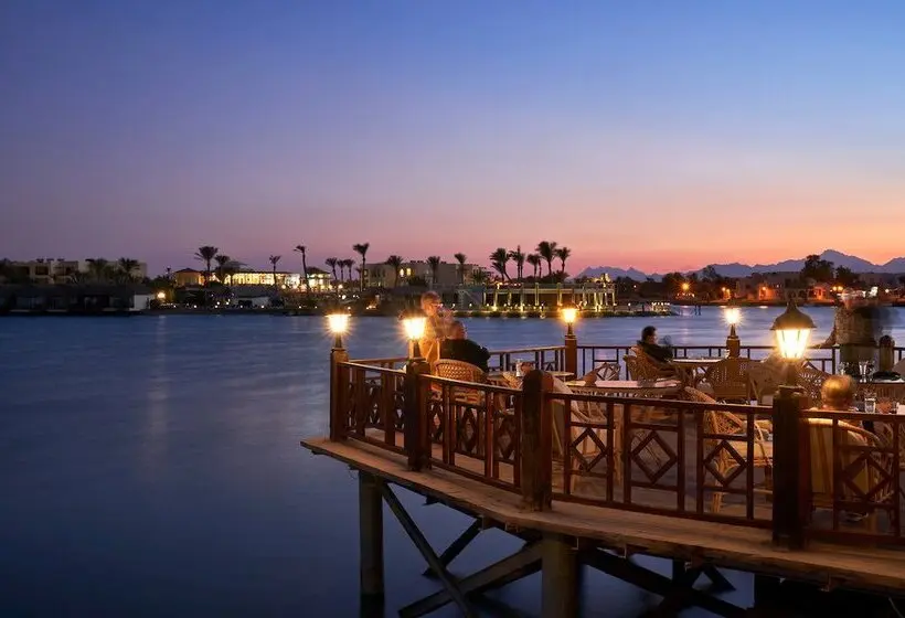 هتل Sultan Bey Resort