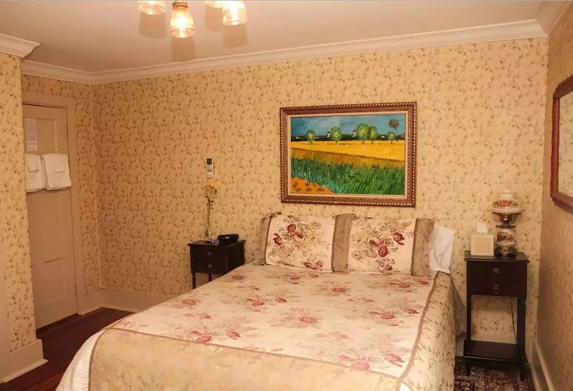 ホテル The Ogunquit Inn 