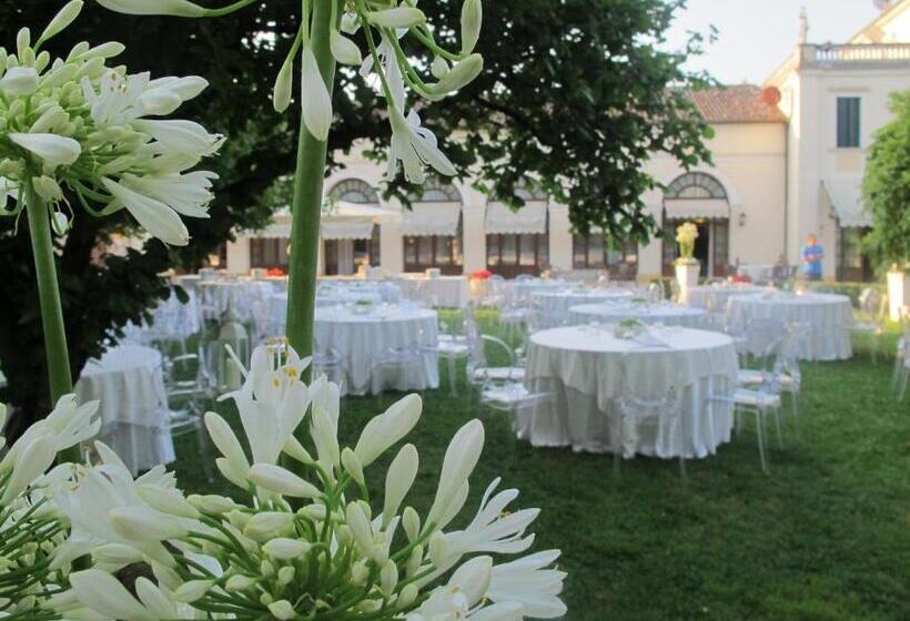 ホテル Villa Braida