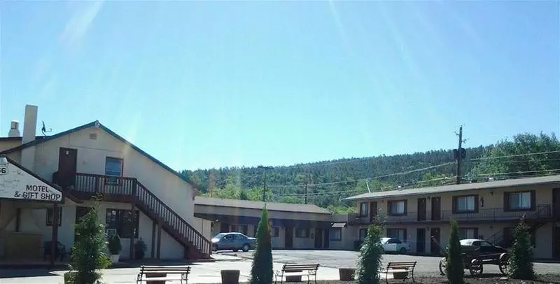 The Canyon Motel & Rv Park