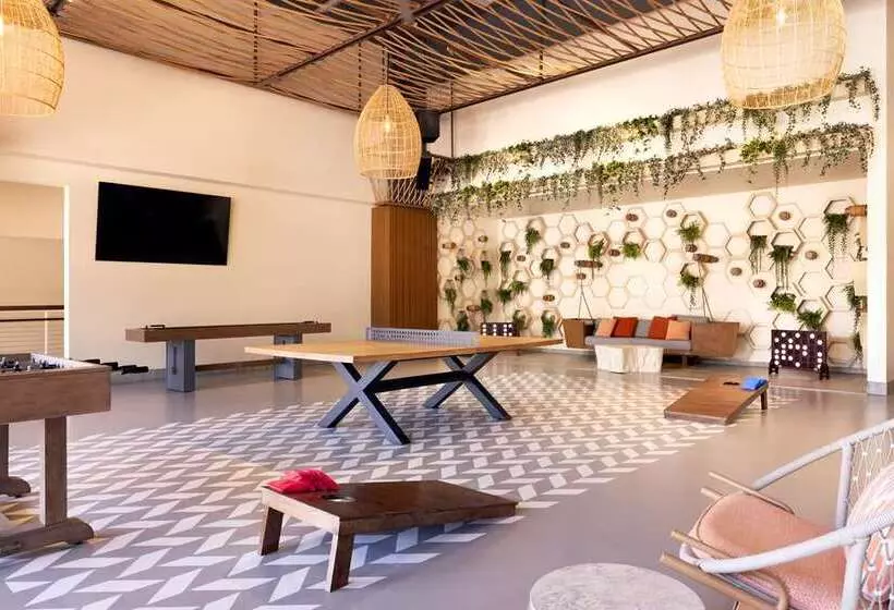 Virgin Hotels Las Vegas By Suiteness