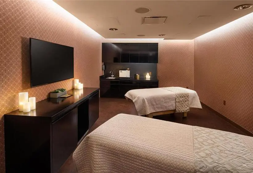 Virgin Hotels Las Vegas, Curio Collection by Hilton