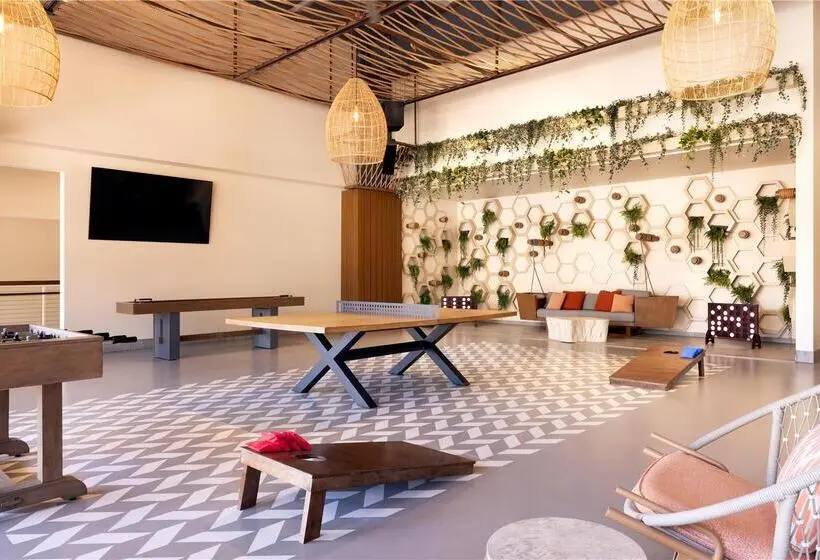 Virgin Hotels Las Vegas, Curio Collection by Hilton