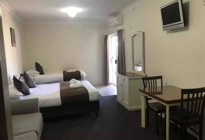 Aussie Settler Motel