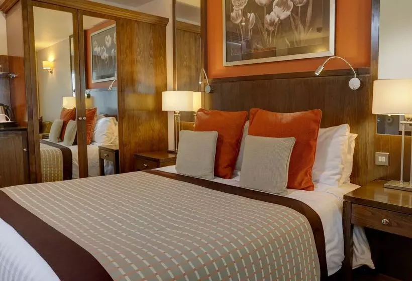 Best Western Plus Milford Hotel