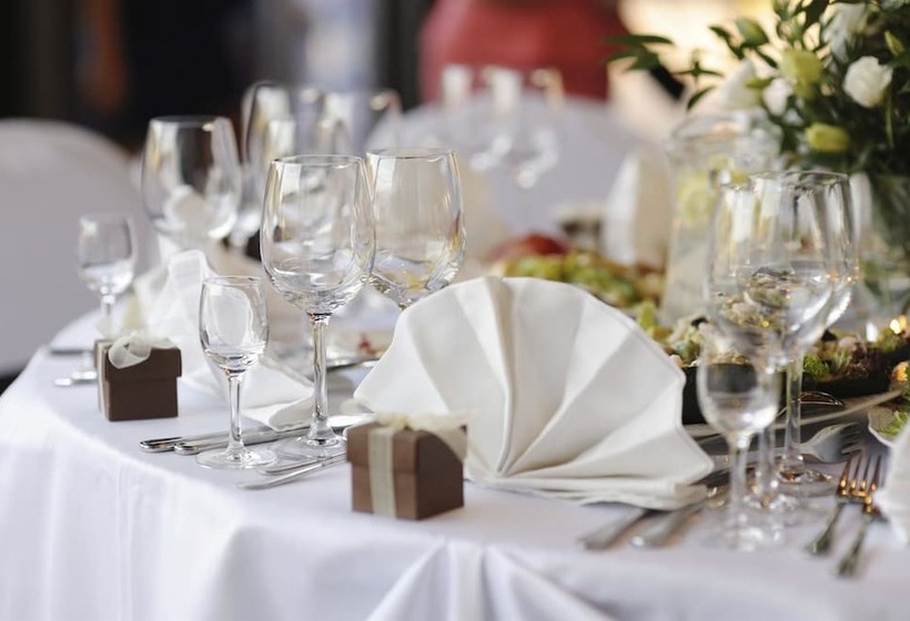 Best Western Plus Milford Hotel