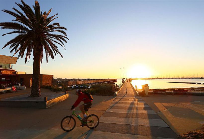 モーテル Brighton Savoy