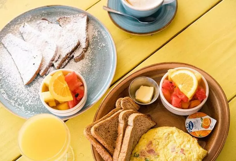 Aruba Blue Village Hotel And Apartments