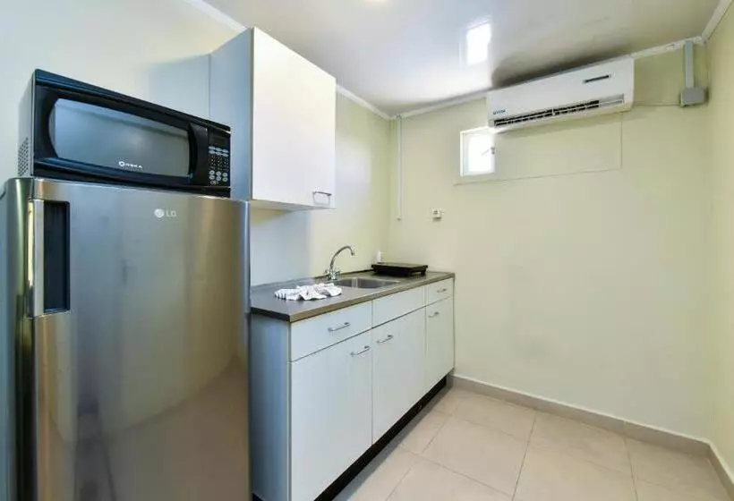 Aruba Blue Village Hotel And Apartments