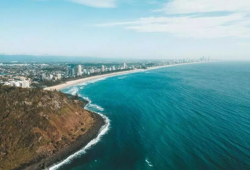 酒店 Burleigh Beach Tower