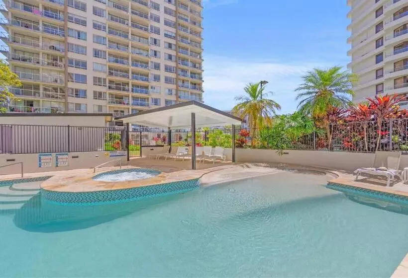酒店 Burleigh Beach Tower
