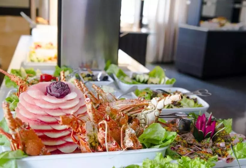 هتل Continental Luanda