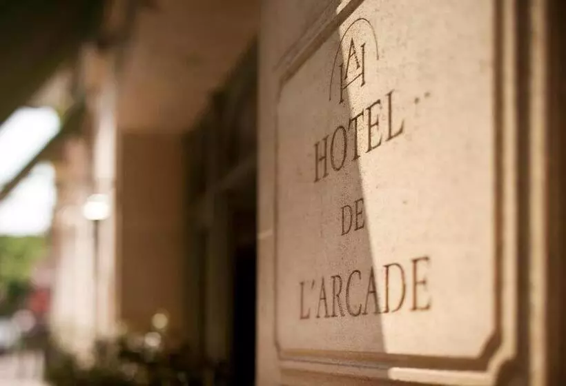 Hotel Hôtel De L Arcade