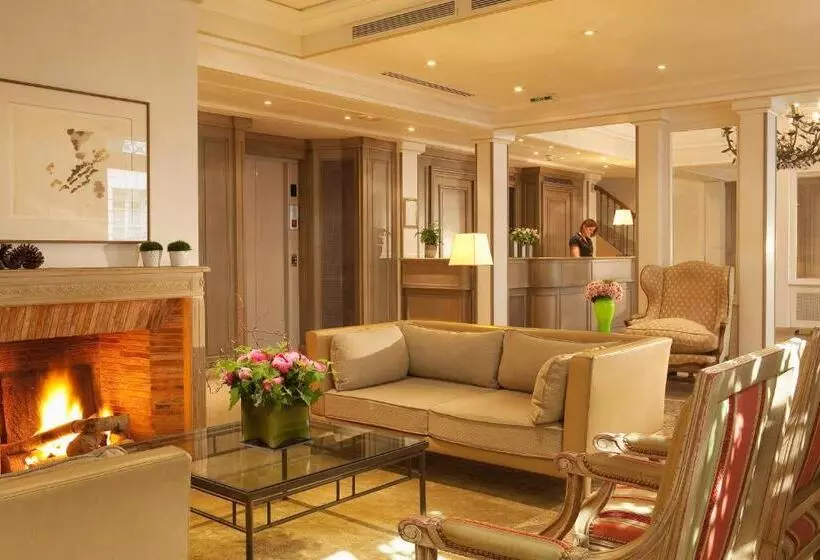 Hotel Hôtel De L Arcade