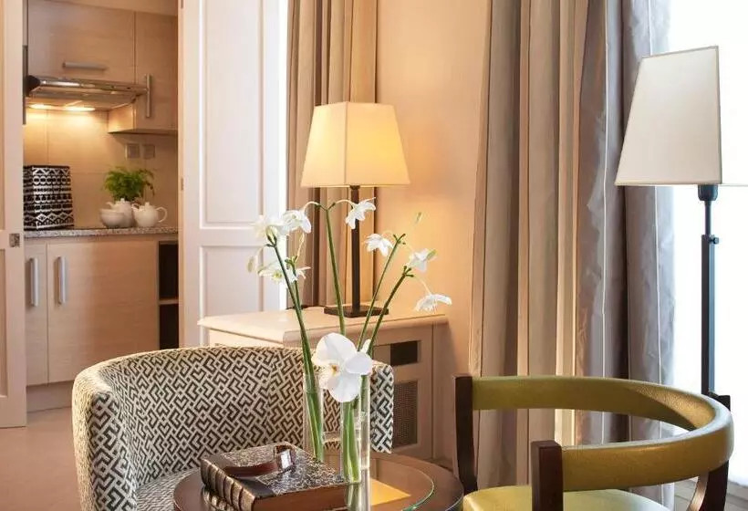 Hotel Hôtel De L Arcade