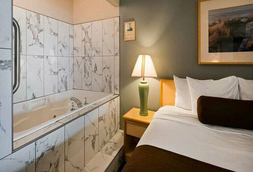 Hotel Lighthouse Suites Inn