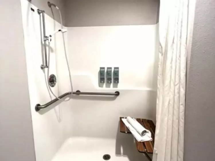 فندق Lighthouse Suites Inn