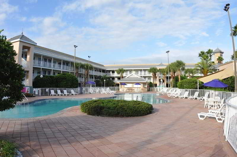 هتل Maingate Garden Inn