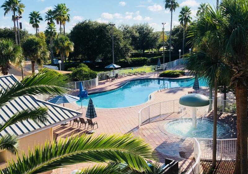 هتل Maingate Garden Inn