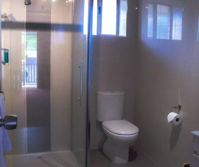 モーテル Blue Whale Motor Inn & Apartments