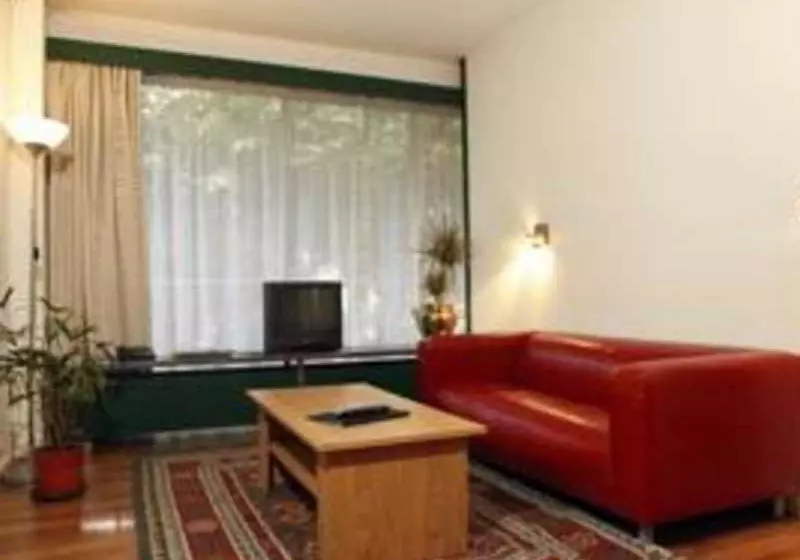 New Continental Business Flats