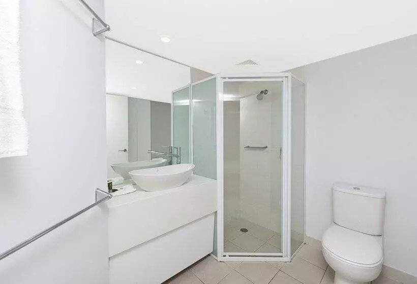 Astra Apartments   The Griffin