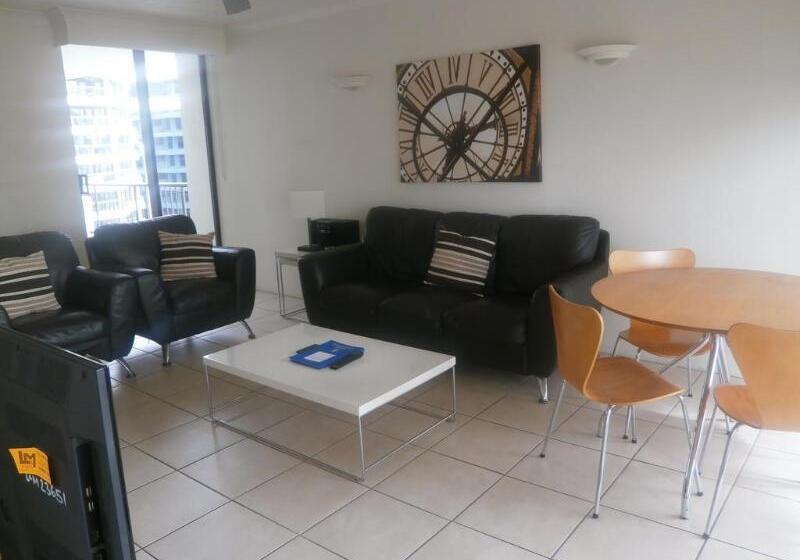 Pacific Resort Broadbeach