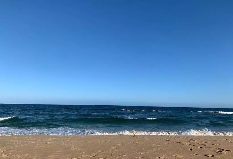 Cunningham Shore Motel