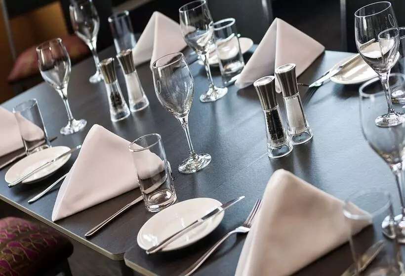 호텔 Clarion Suites Gateway