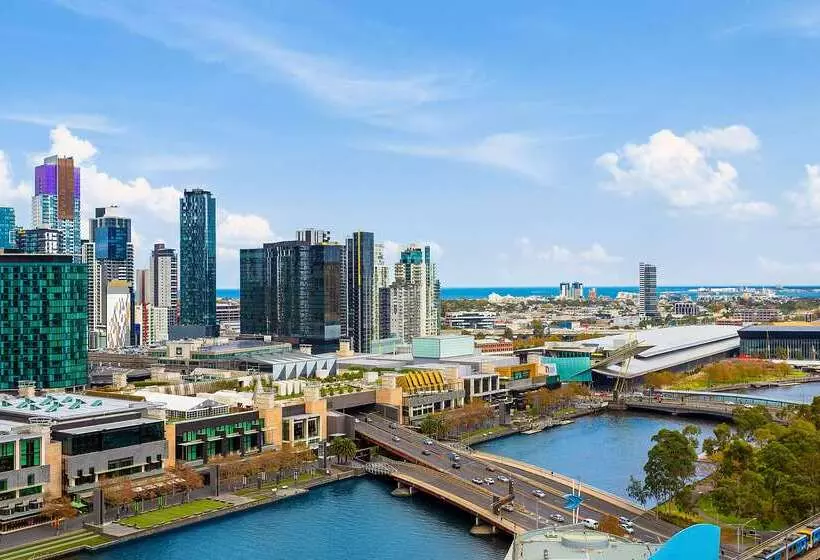 호텔 Clarion Suites Gateway