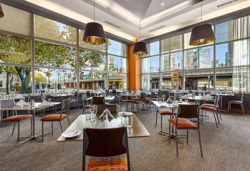 호텔 Clarion Suites Gateway