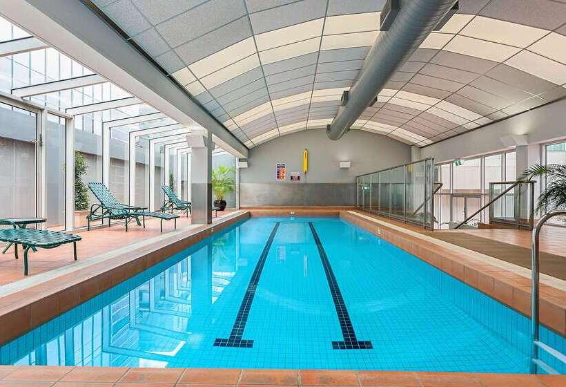 Hotel Clarion Suites Gateway