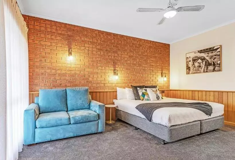 酒店 Golden River Motor Inn