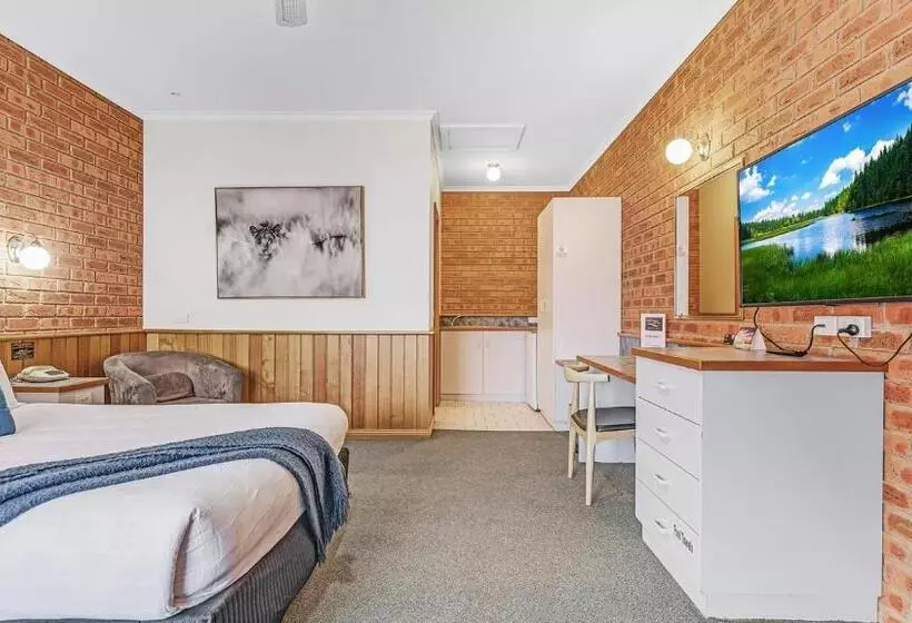 酒店 Golden River Motor Inn