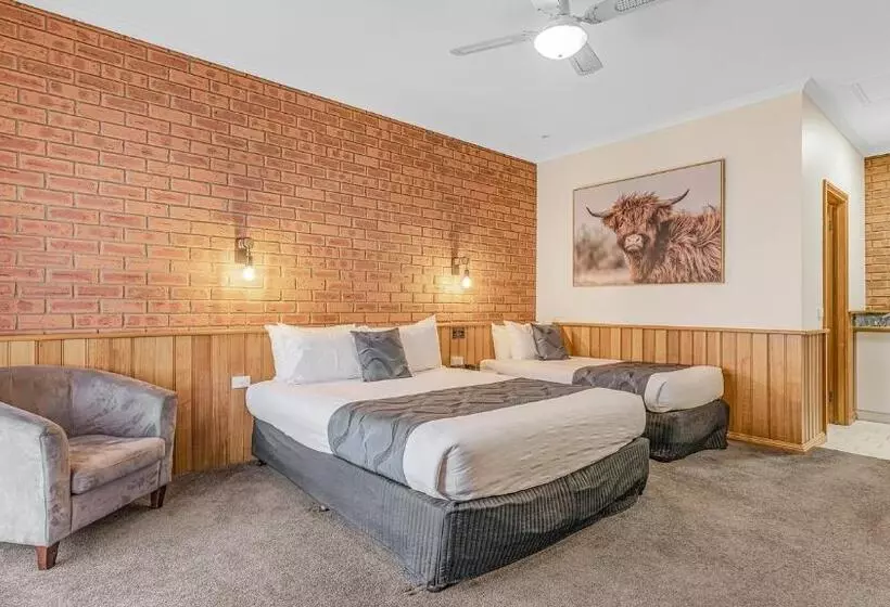 酒店 Golden River Motor Inn