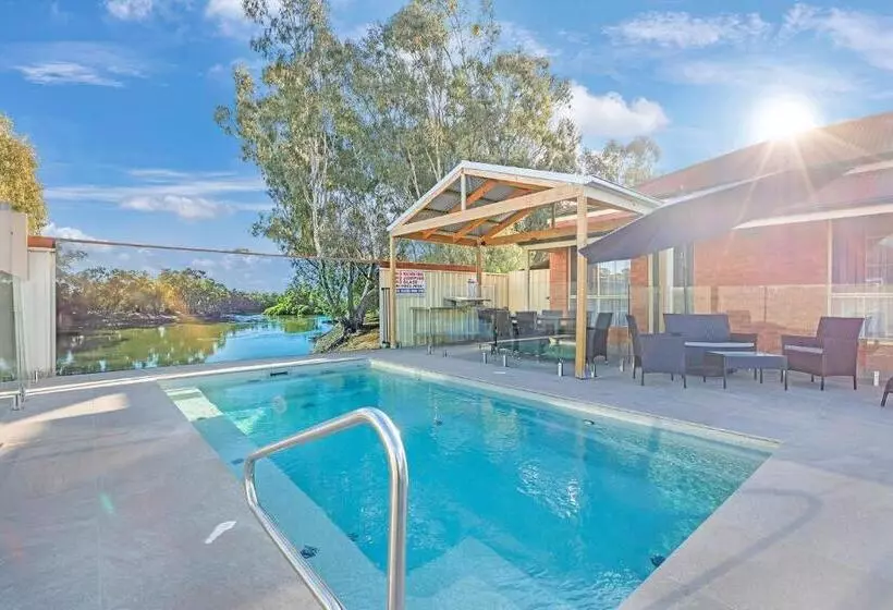 酒店 Golden River Motor Inn