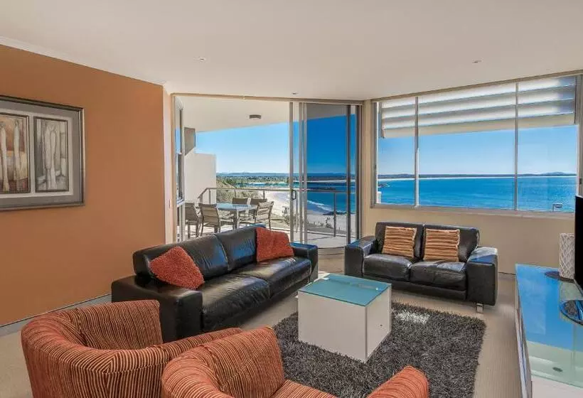 فندق Sandcastle Apartments