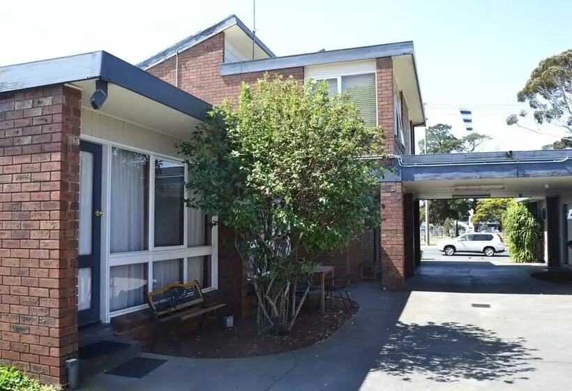 Kardinia Park Motel