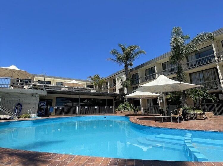 منتجع El Lago Waters