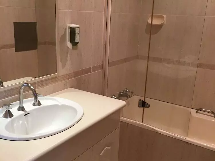 渡假胜地 El Lago Waters