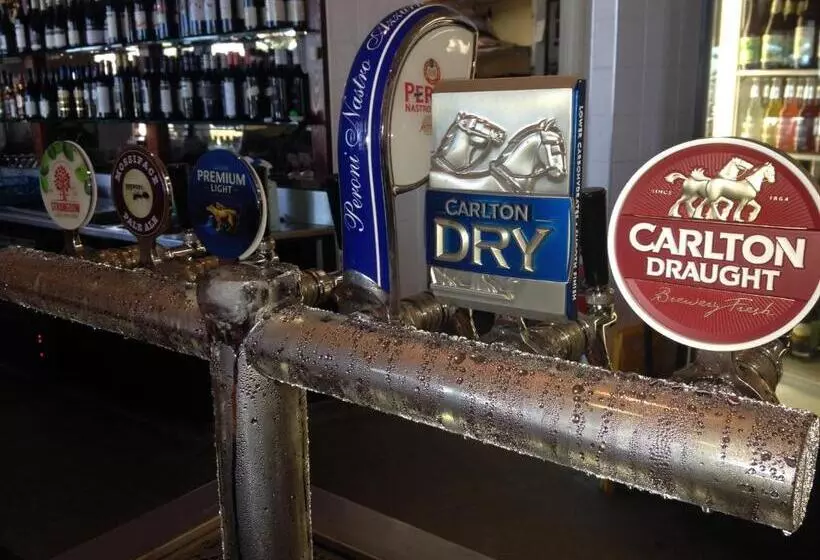 The Central Hotel Motel Lakes Entrance